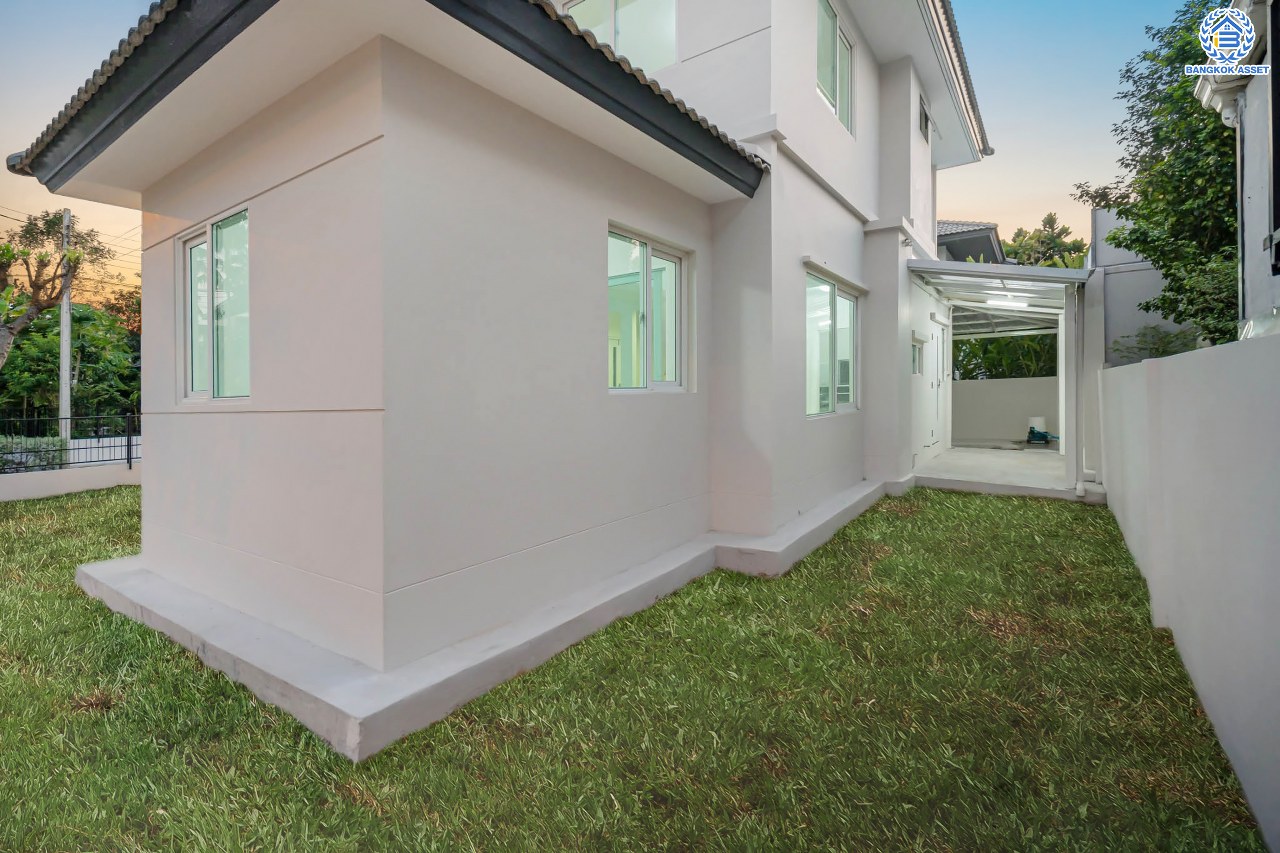 บ้านเดี่ยวมือสองนนทบุรี โครงการ ชัยพฤกษ์ ปิ่นเกล้า-กาญจนาฯ ถนนเมน วิวสวย หลังมุม จากแบรนด์คุณภาพ LH เนื้อที่ 75.8 ตร.ว. ฟังก์ชัน 3 ห้องนอน 3 ห้องน้ำ 1 ห้องอเนกประสงค์ จอดรถได้ 2 คัน บนทำเลศักยภาพ ใกล้เซ็นทรัลเวสต์เกต ทางด่วน "กาญจนาภิเษก" รถไฟฟ้าสายสีม่วง "สถานีตลาดบางใหญ่"